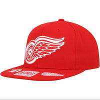 Detroit Red Wings Mitchell & Ness Red Vintage Hat Trick Snapback Hat