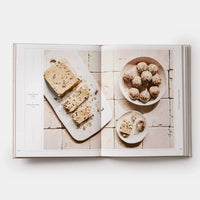 Phaidon Book Middle Eastern Sweets: Desserts, Pastries, Creams & Treats 9781838663384
