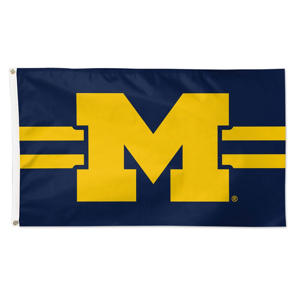 Michigan Wolverines Flag - Deluxe 3' x 5'